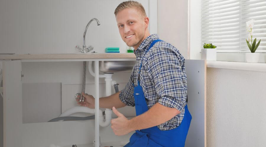 Expert burst pipe repair services in Dravosburg, PA